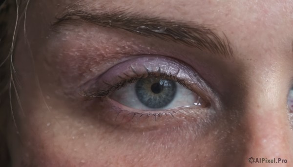 1girl,solo,looking at viewer,blue eyes,black hair,1boy,male focus,eyelashes,close-up,1other,reflection,realistic,eye focus,green eyes,grey eyes,freckles