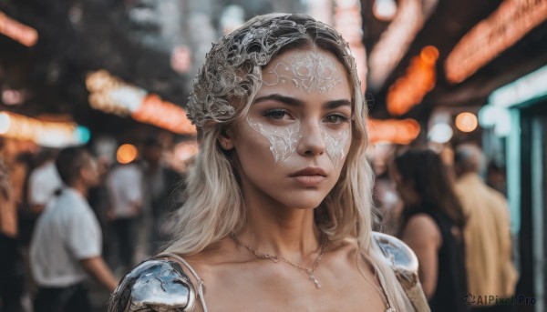 A dynamic view of a female in dynamic scene