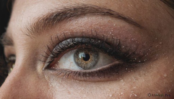 1girl,solo,looking at viewer,blue eyes,brown hair,1boy,brown eyes,green eyes,male focus,blurry,eyelashes,close-up,reflection,realistic,eye focus,yellow eyes,freckles