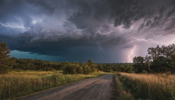 A stunning lightning captured in day