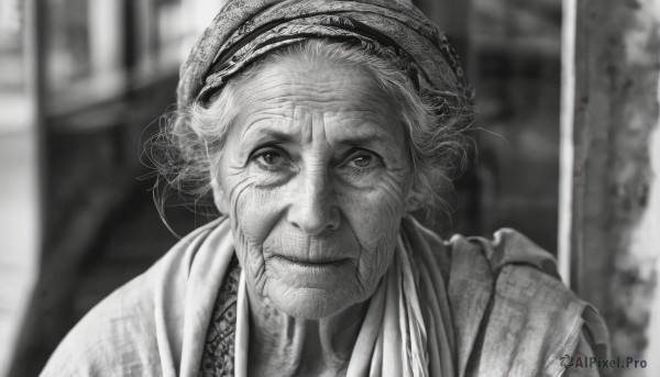 1girl,solo,looking at viewer,1boy,closed mouth,monochrome,upper body,greyscale,male focus,hairband,blurry,depth of field,blurry background,portrait,realistic,old,old man,old woman,wrinkled skin,smile,hat,facial hair,beard,robe