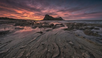 outdoors,sky,cloud,water,no humans,ocean,beach,cloudy sky,scenery,sunset,rock,mountain,sand,horizon,evening,landscape,mountainous horizon,gradient sky,shore,orange sky,night,star (sky),starry sky