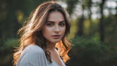 1girl,solo,long hair,looking at viewer,blonde hair,brown hair,shirt,brown eyes,white shirt,upper body,parted lips,teeth,blurry,lips,depth of field,blurry background,wavy hair,portrait,freckles,realistic,nose,outdoors,day,sunlight,nature,bokeh