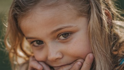 1girl,solo,long hair,looking at viewer,blonde hair,brown hair,twintails,brown eyes,closed mouth,black eyes,lips,fingernails,eyelashes,portrait,close-up,forehead,head rest,realistic,nose,teeth,blurry,biting