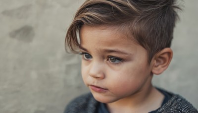 1girl,solo,short hair,brown hair,shirt,1boy,brown eyes,closed mouth,male focus,blurry,black eyes,lips,blurry background,looking away,child,portrait,realistic,nose,male child,black hair,grey background,grey eyes,eyelashes,expressionless,close-up