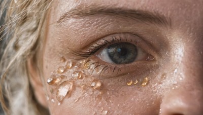 1girl,solo,looking at viewer,blue eyes,blonde hair,blurry,eyelashes,depth of field,gem,portrait,close-up,reflection,realistic,eye focus,1boy,yellow eyes,male focus,tears,crying