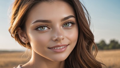 1girl,solo,long hair,looking at viewer,smile,brown hair,green eyes,outdoors,parted lips,sky,teeth,day,grin,blurry,lips,eyelashes,depth of field,blurry background,portrait,close-up,forehead,freckles,realistic,nose,blue sky,sunlight,thick eyebrows,wind