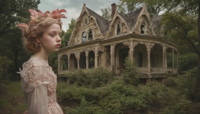 1girl,solo,looking at viewer,blue eyes,blonde hair,brown hair,hair ornament,long sleeves,dress,upper body,flower,outdoors,frills,sky,day,cloud,hair flower,white dress,tree,lips,grass,feathers,building,nature,scenery,forest,curly hair,realistic,house,short hair,jewelry,earrings,from side,makeup,plant,ruins,arch,garden