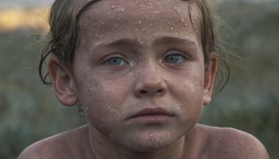 1girl,solo,looking at viewer,short hair,blue eyes,blonde hair,closed mouth,outdoors,blurry,lips,wet,depth of field,blurry background,expressionless,portrait,close-up,freckles,realistic,wet hair,brown hair,1boy,male focus,grey eyes,forehead,water drop,nose,dirty,dirty face