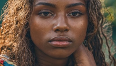 1girl,solo,long hair,looking at viewer,blonde hair,brown hair,brown eyes,parted lips,teeth,dark skin,blurry,dark-skinned female,lips,eyelashes,thick eyebrows,portrait,close-up,curly hair,realistic,nose,wavy hair,freckles