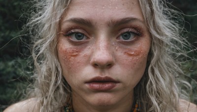 1girl,solo,long hair,looking at viewer,jewelry,closed mouth,green eyes,white hair,necklace,blurry,lips,grey eyes,eyelashes,depth of field,blurry background,wavy hair,messy hair,portrait,close-up,freckles,realistic,dirty,blonde hair,parted lips,choker,nose,dirty face