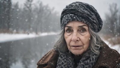 1girl,solo,long hair,looking at viewer,smile,blue eyes,1boy,hat,closed mouth,upper body,grey hair,male focus,outdoors,scarf,blurry,tree,lips,coat,grey eyes,black headwear,blurry background,facial hair,portrait,snow,snowing,realistic,beanie,winter clothes,old,winter,old woman,depth of field,scar,parody,scar on face,bare tree,grey sky,wrinkled skin