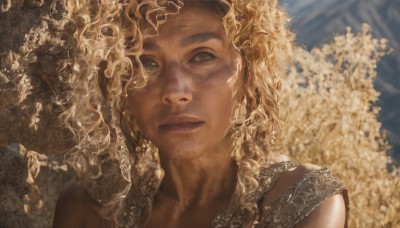 1girl,solo,long hair,looking at viewer,blonde hair,brown eyes,closed mouth,upper body,blurry,lips,blurry background,wavy hair,portrait,curly hair,realistic,1boy,male focus,sky,sunlight,freckles