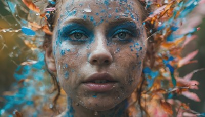 1girl,solo,looking at viewer,brown hair,parted lips,blurry,lips,grey eyes,eyelashes,makeup,depth of field,blurry background,looking up,portrait,close-up,eyeshadow,freckles,realistic,blue eyes,teeth,straight-on